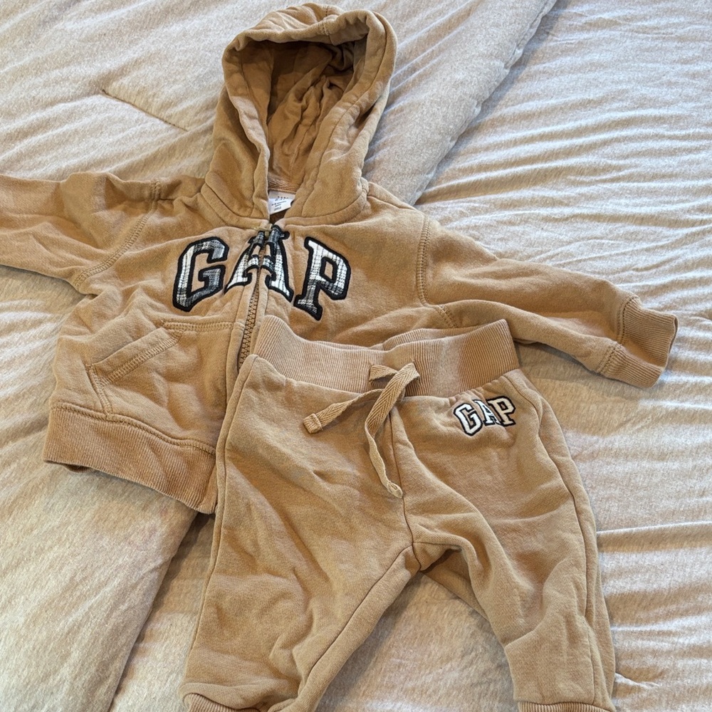 GAP Baby Hoodie and Pants Set in Brown